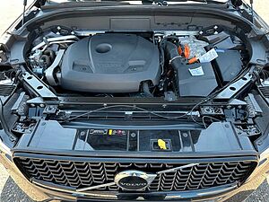 Volvo  T8 AWD R-Design Recharge mit Akku 18,8kWh