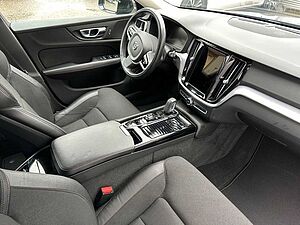 Volvo  T8 R-Design Expression AWD Plug-In Hybrid