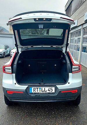 Volvo  Plus Recharge Pure Electric RWD-Pano-Cam