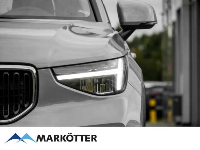 Volvo  XC40 Essential, T2 Automatik Micro Hybrid, Benzin