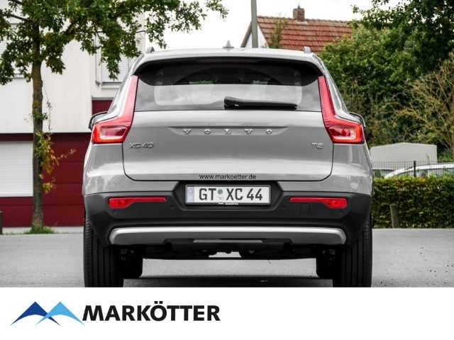 Volvo  XC40 Essential, T2 Automatik Micro Hybrid, Benzin