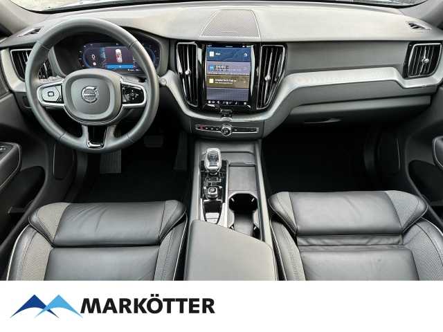 Volvo  XC60 Plus, B4 AWD Mild-Hybrid, Diesel, Dark