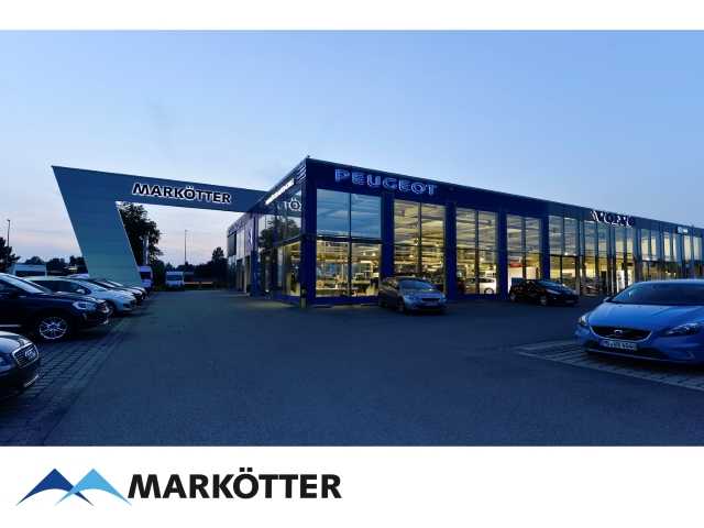 Volvo  XC90 Momentum Pro, B5 Mild-Hybrid Diesel AWD, 7 Sitze