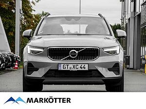 Volvo  XC40 Essential, T2 Automatik Micro Hybrid, Benzin