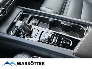 Volvo  XC60 T8 TWIN ENGINE AWD Automatikgetriebe (223+65kW/303+87PS) R-Design