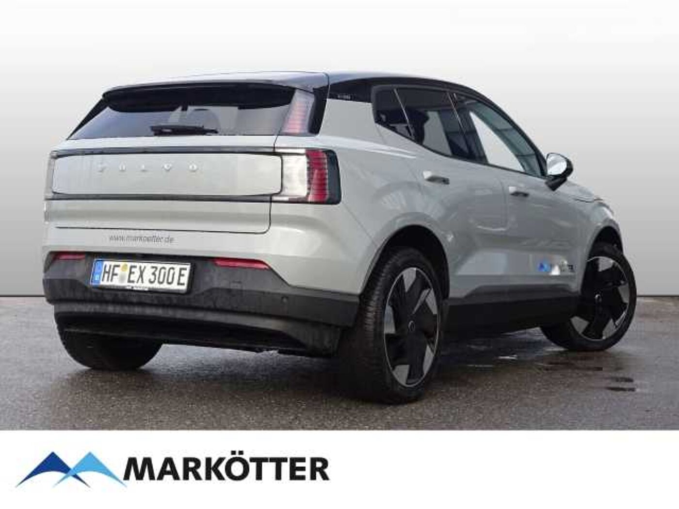 Volvo  Plus 2WD Pure Electric EXTENDED RANGE 20''