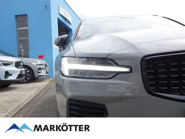 Volvo  T6 Plus Dark Recharge AWD PANO/ACC/BLIS/LED