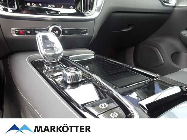 Volvo  T6 Plus Dark Recharge AWD PANO/ACC/BLIS/LED