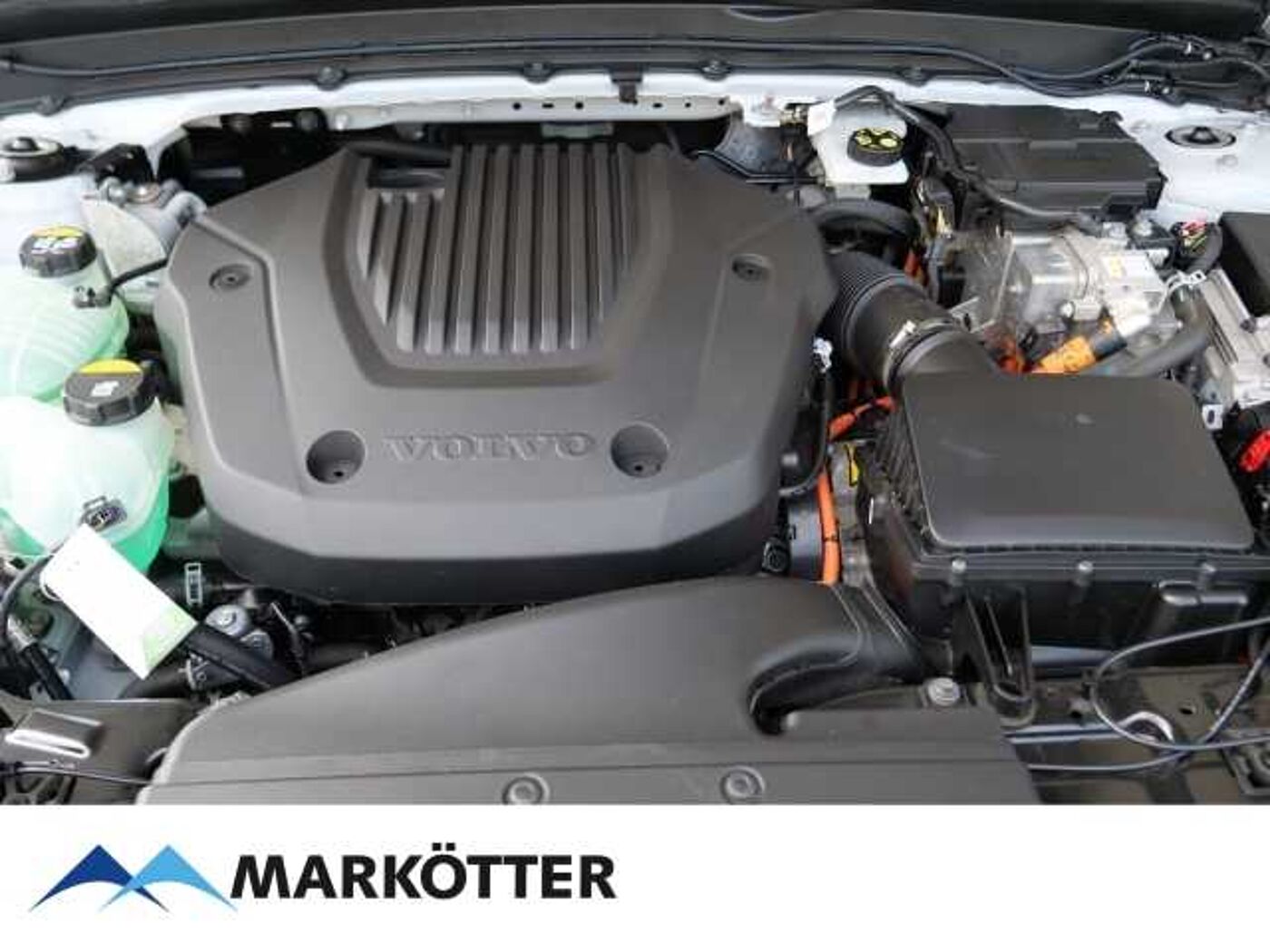 Volvo  T5 Recharge R-Design STHZ/AHK/CAM/Harman Ka.