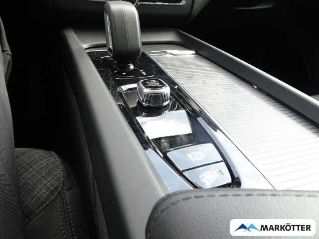 Volvo  Core B4 Benzin/LED/FSH/SHZ/CAM