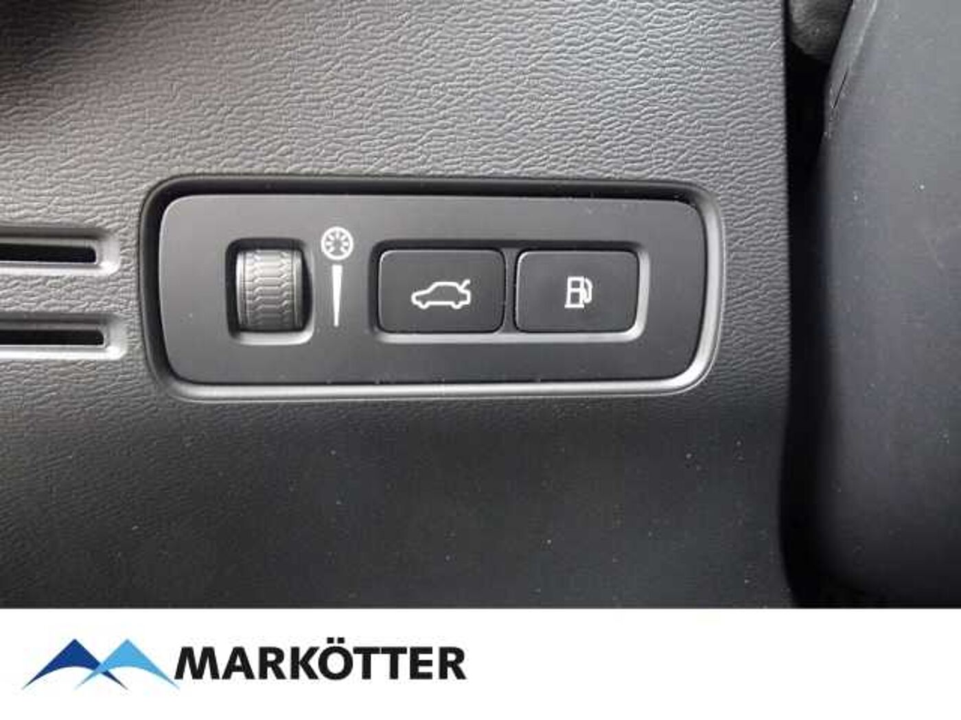 Volvo  T5 Inscription 2WD/NAVI/LED/AHK/H&K/SHZ/LHZ