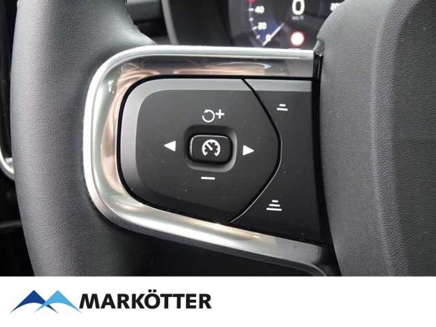 Volvo  T5 Inscription 2WD/NAVI/LED/AHK/H&K/SHZ/LHZ