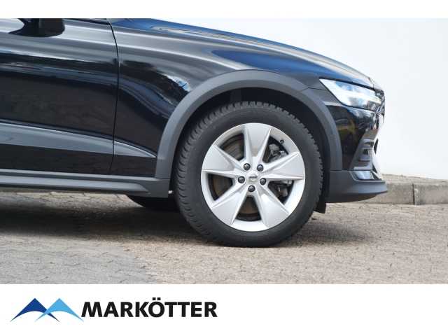 Volvo  CC