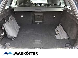 Volvo  T6 AWD R-Design ACC/BLIS/CAM/HARMAN KARDON