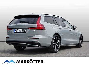 Volvo  T6 Plus Dark Recharge AWD PANO/ACC/BLIS/LED