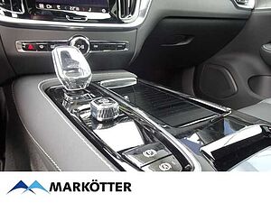 Volvo  T6 Plus Dark Recharge AWD PANO/ACC/BLIS/LED