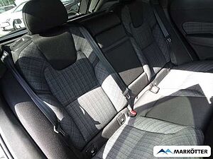 Volvo  Core B4 Benzin/LED/FSH/SHZ/CAM