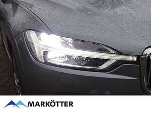 Volvo  2WD D4 PDC/Navi/LED/SHZ/LHZ/AHK/BLIS/H&K