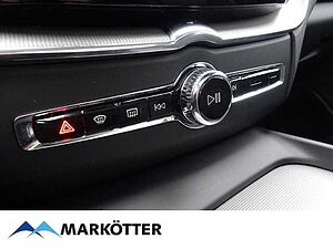 Volvo  T6 AWD R Design/NAVI/LED/SHZ/AHK/ACC/Four-C