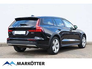 Volvo  CC