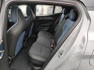 Volvo  Ultra AWD Performance Pure Electric Twin Allrad StandHZG Panorama Memory Sitze