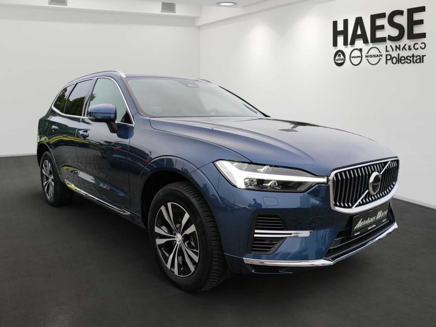 Volvo  Core Plug-In Hybrid AWD T6 EU6d LenkradHZG