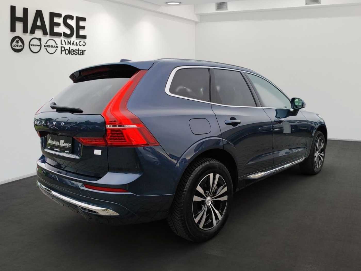 Volvo  Core Plug-In Hybrid AWD T6 EU6d LenkradHZG