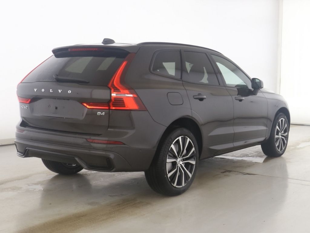 Volvo  Plus-Dark B4 2WD Diesel EU6d Frontscheibenh