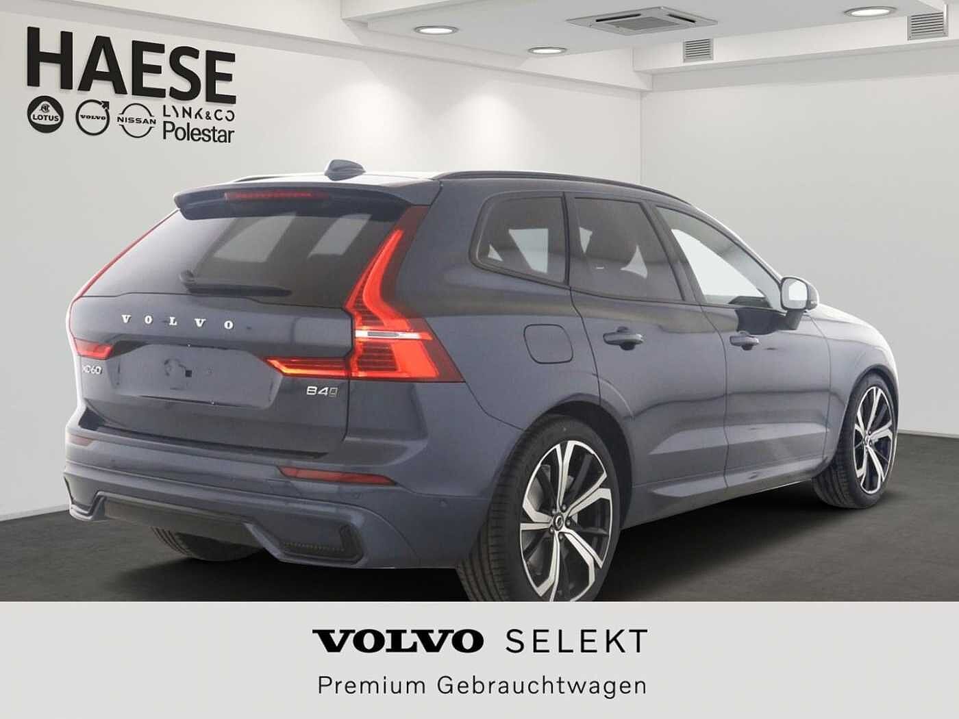 Volvo  Ultimate Dark AWD B4 Diesel EU6d HUD StandH