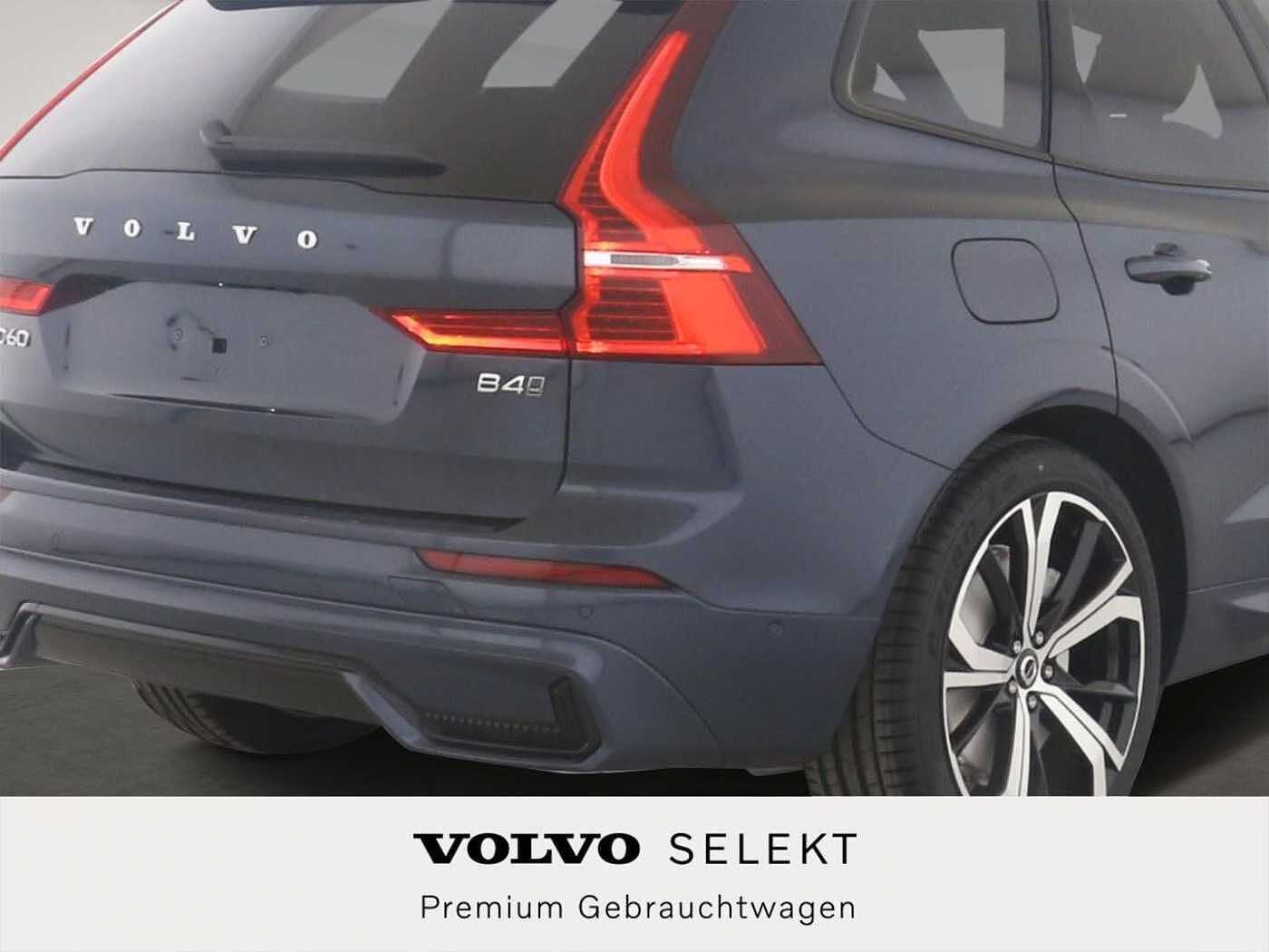 Volvo  Ultimate Dark AWD B4 Diesel EU6d HUD StandH