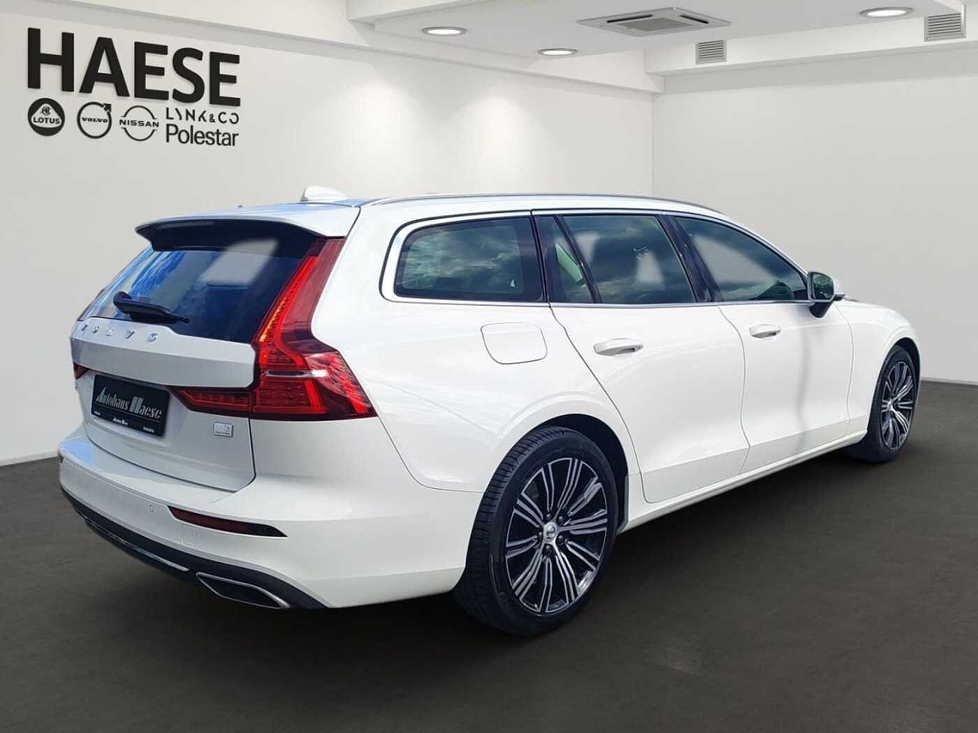 Volvo  T6 Inscription Expression Recharge Plug-In R