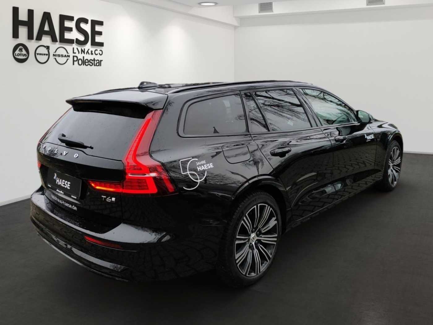 Volvo  Recharge T6 AWD Plug-In Hybrid Plus Dark Hea