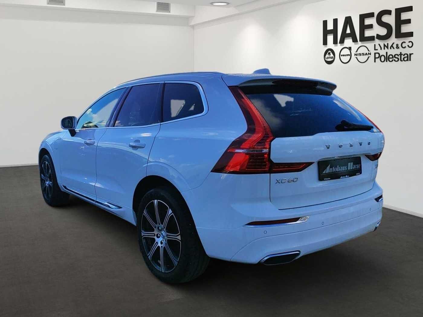 Volvo  T8 Inscription Recharge Plug-In Hybrid AWD