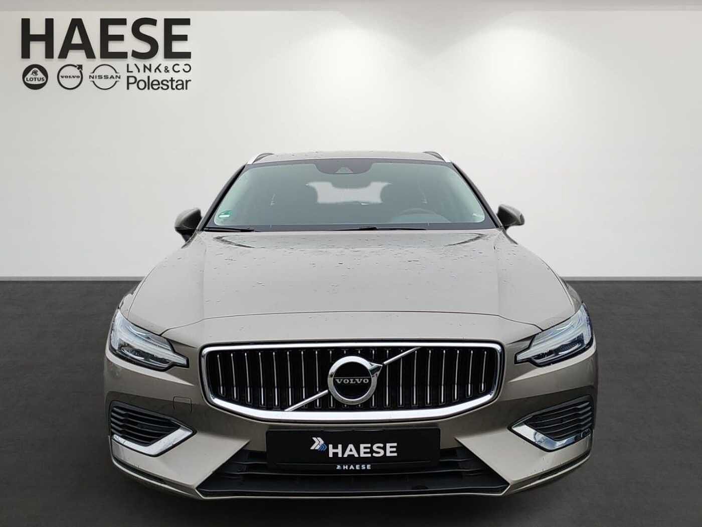 Volvo  T6 Inscription Expression Recharge Plug-In H