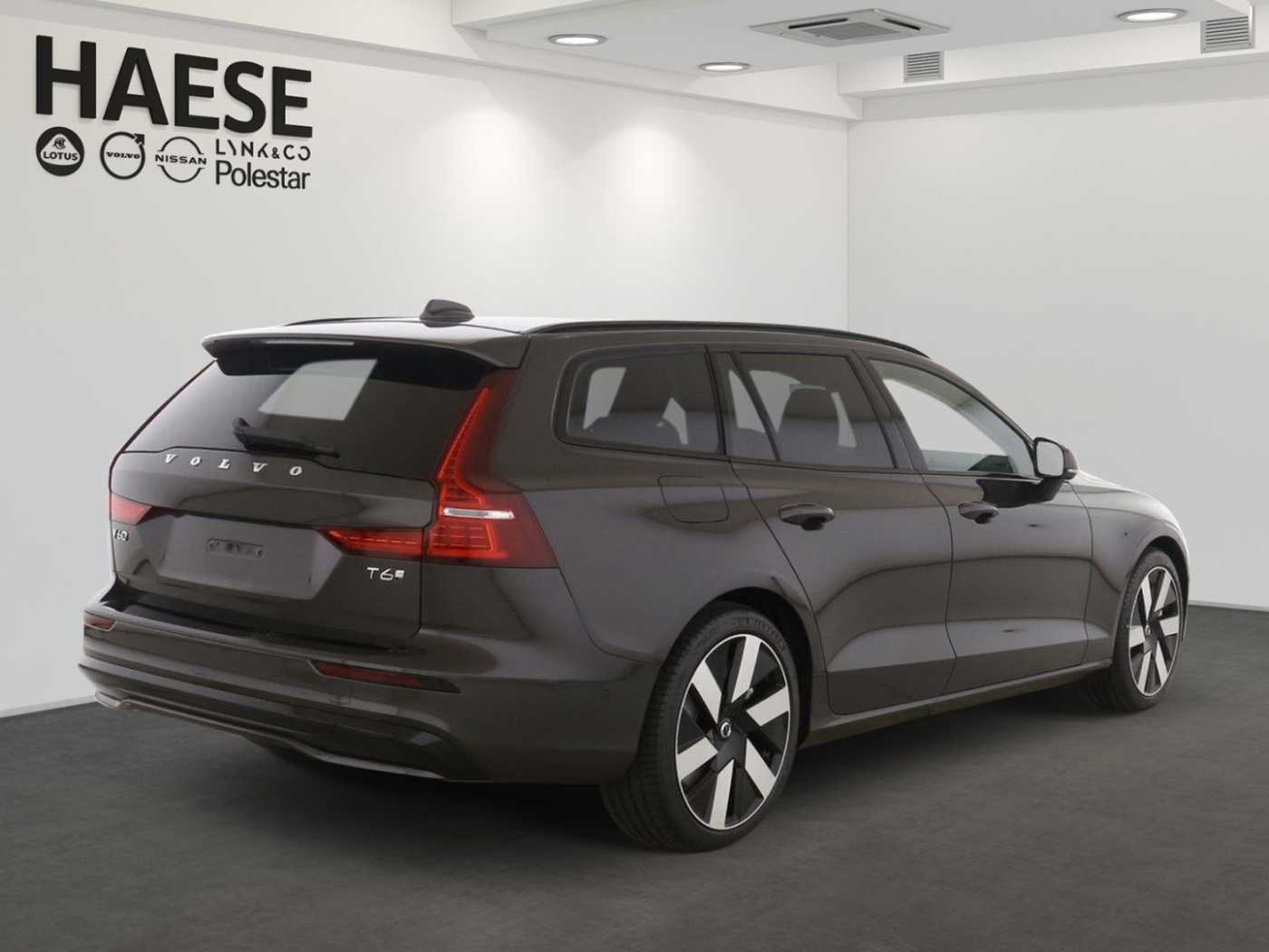 Volvo  Ultra Dark Plug-In Hybrid AWD T6 EU6d  HUD S
