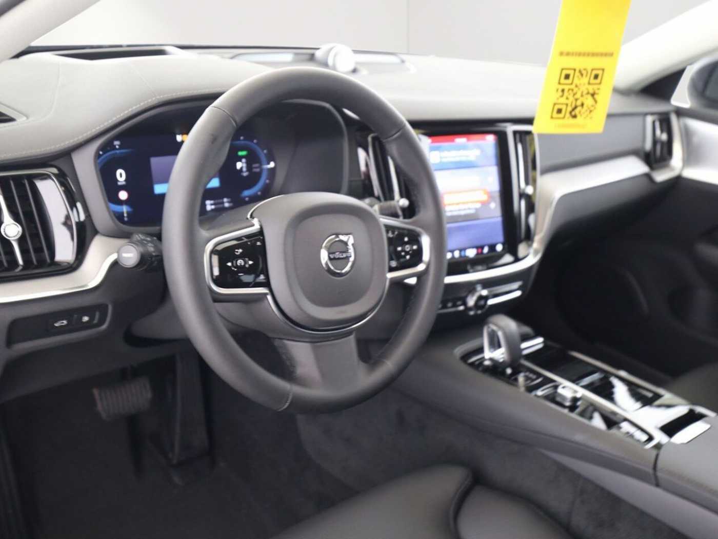 Volvo  Ultra Dark Plug-In Hybrid AWD T6 EU6d  HUD S