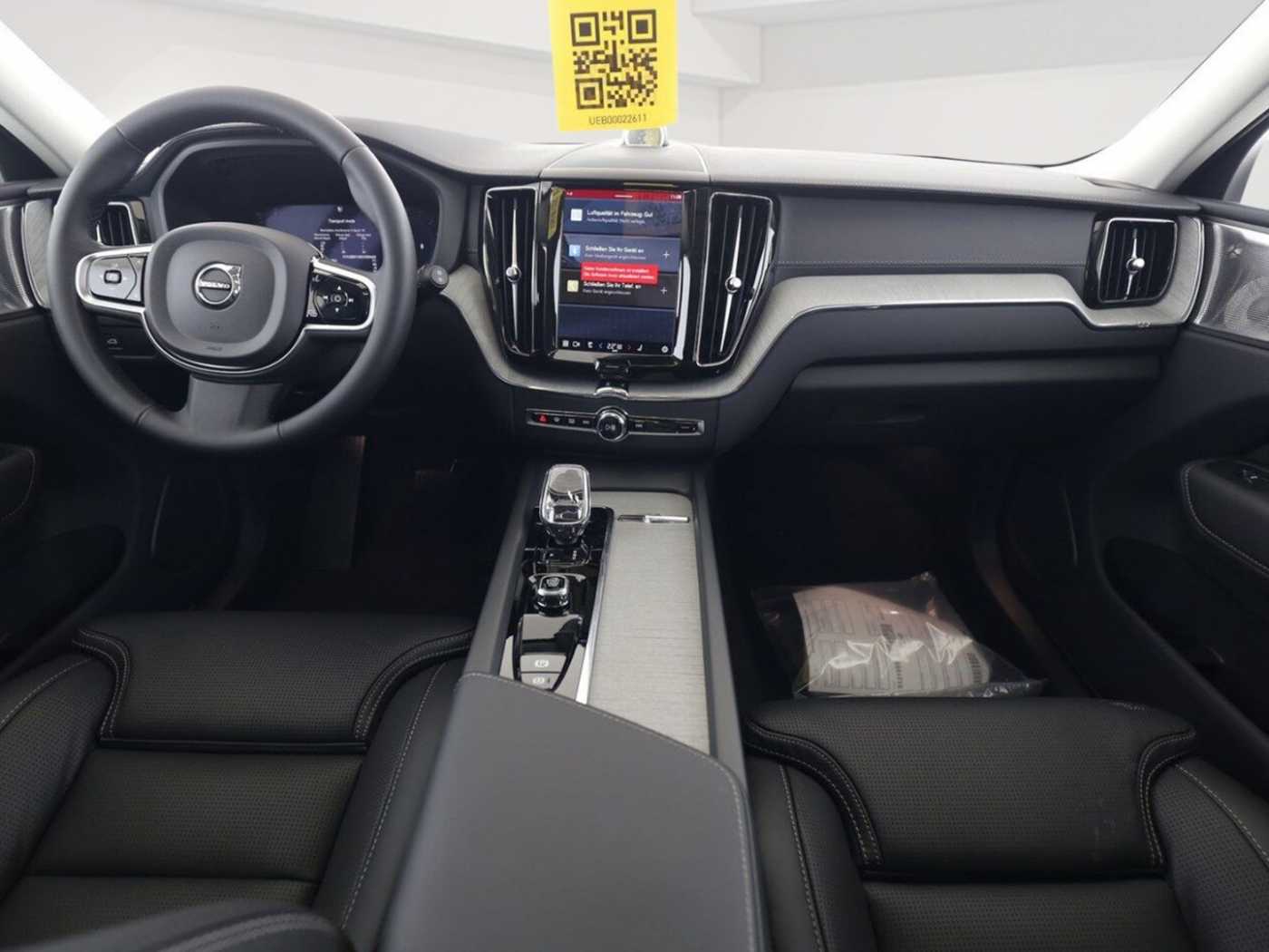 Volvo  Ultra Dark AWD B5 EU6d HUD AD Digitales Coc