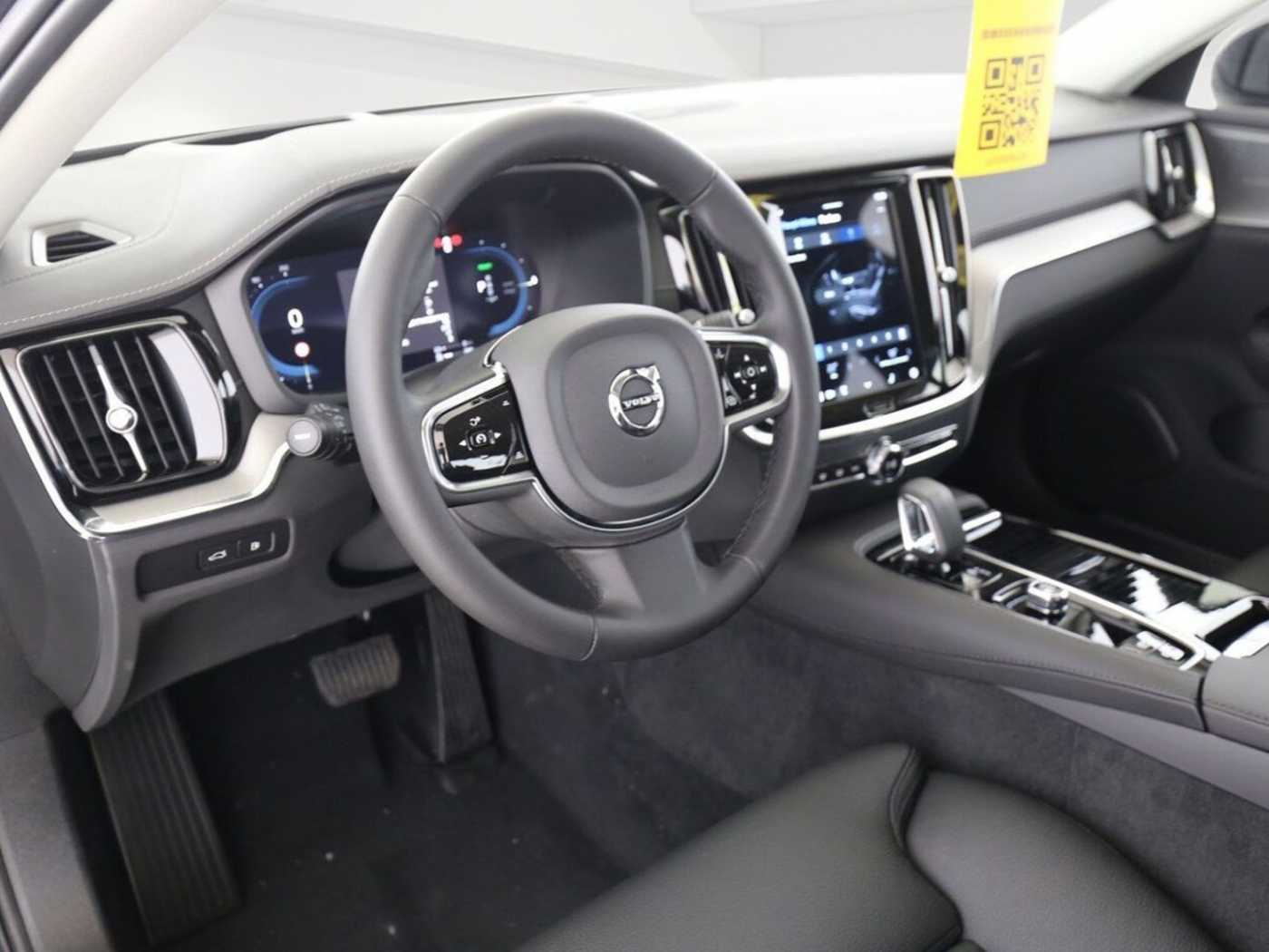 Volvo  T8 Ultimate Dark Recharge Plug-In Hybrid AWD