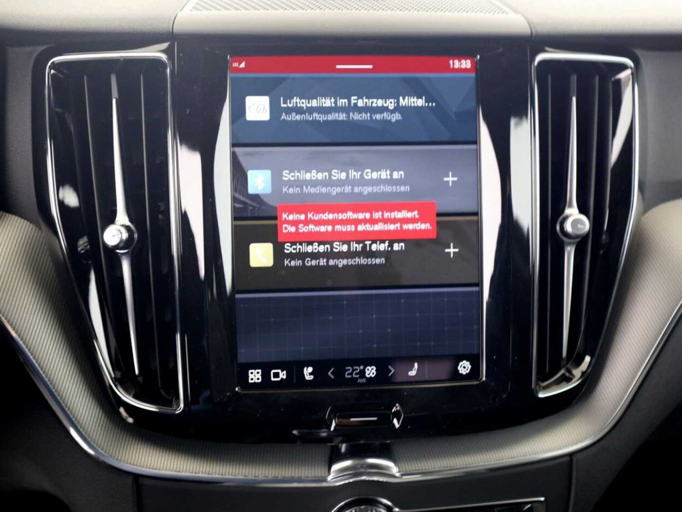 Volvo  T8 Plus Dark Recharge Plug-In Hybrid AWD EU