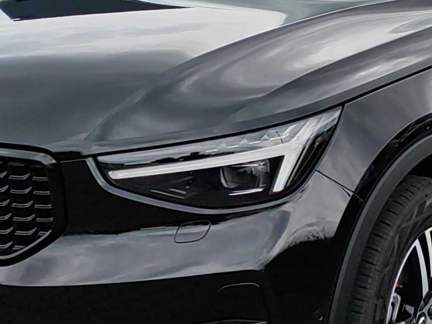 Volvo  Plus Dark 2WD B3 EU6d Navi digitales Cockpi