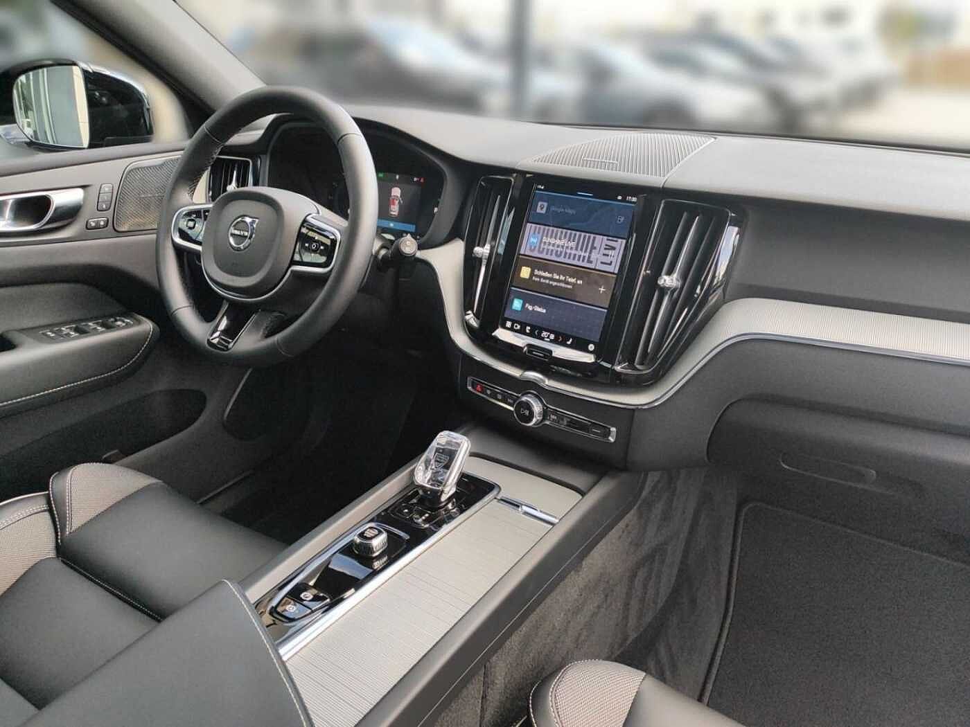 Volvo  T6 Plus Black Edition Plug-In Hybrid AWD EU