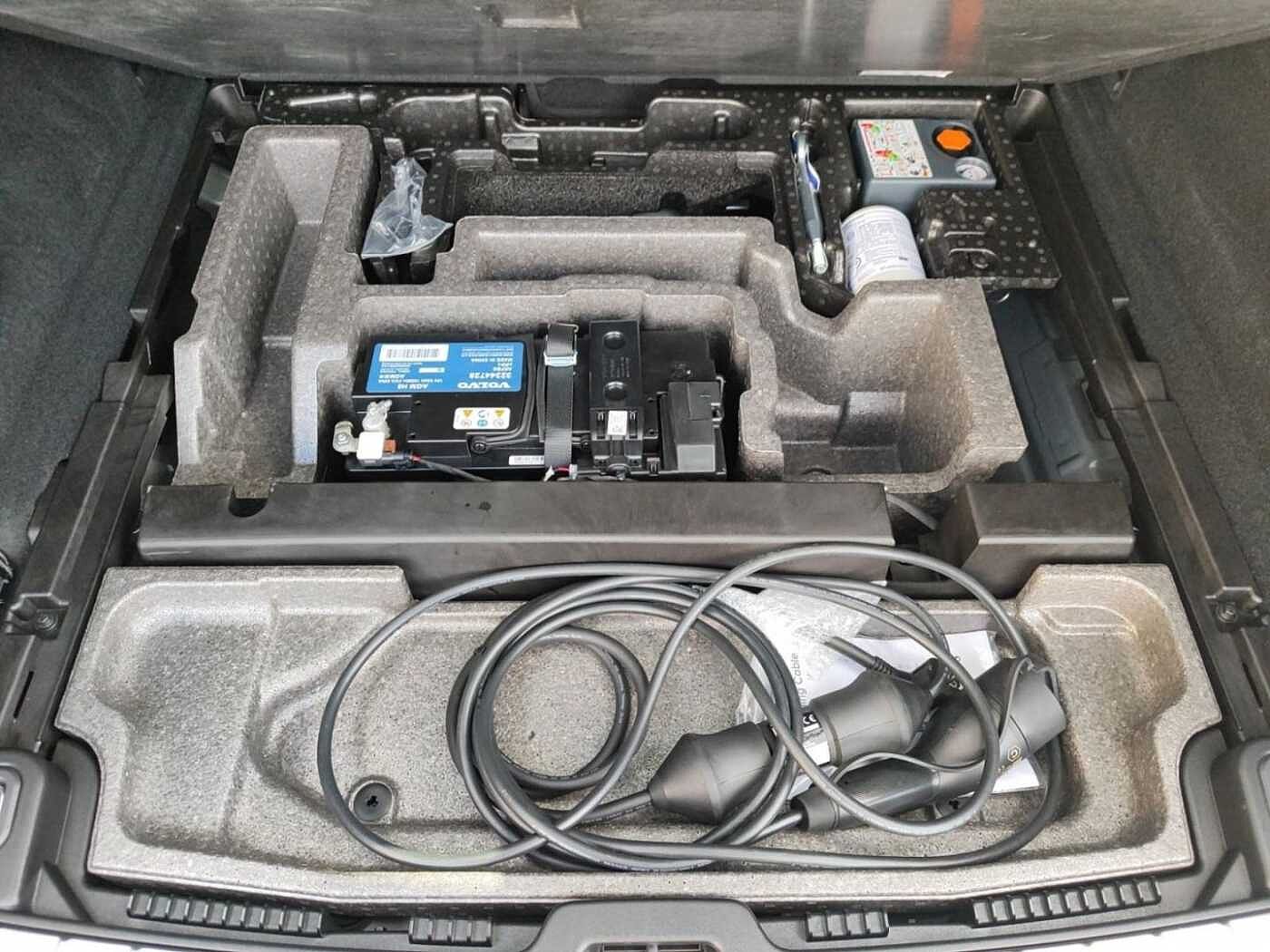 Volvo  T6 Plus Black Edition Plug-In Hybrid AWD EU