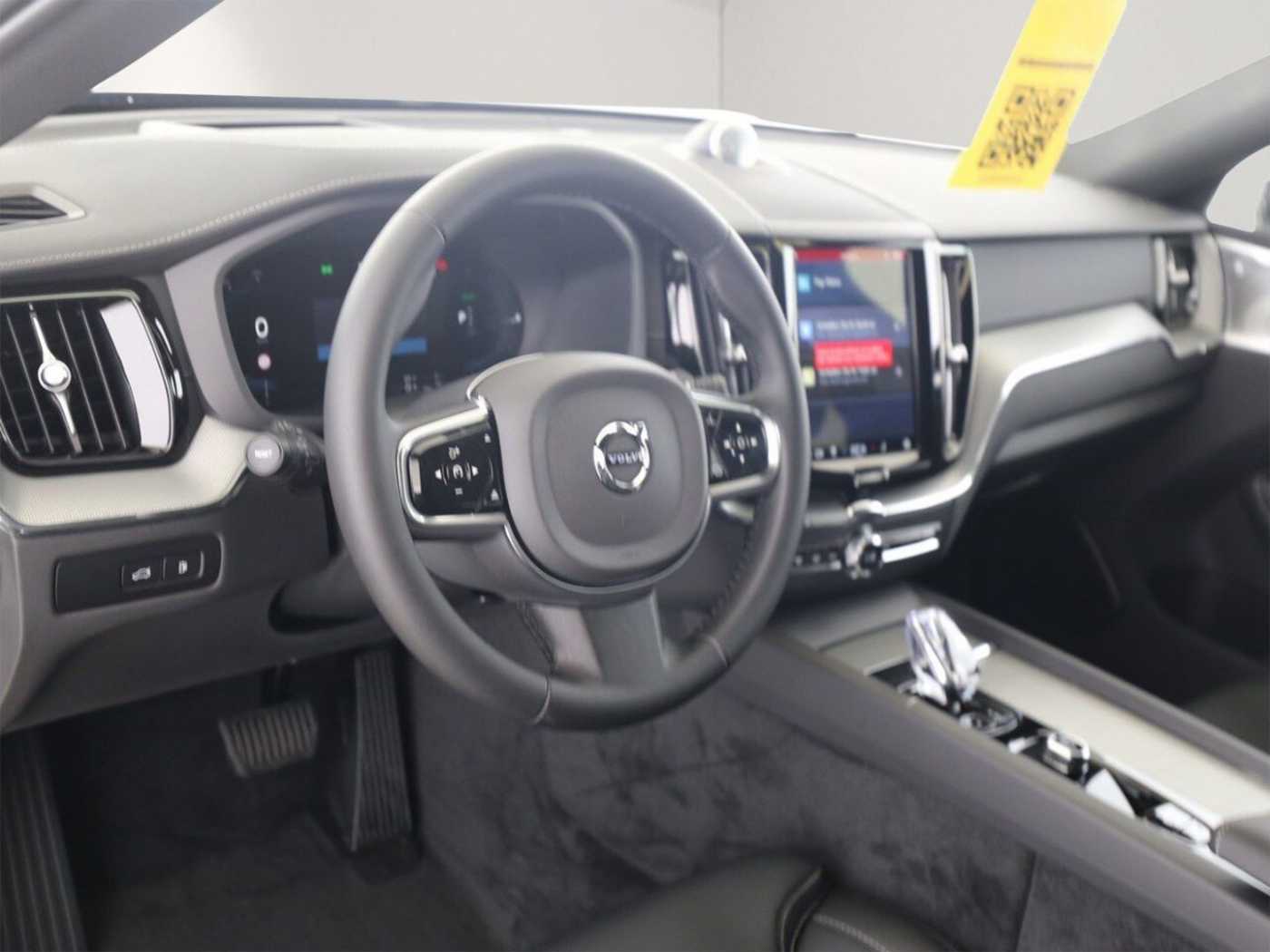 Volvo  T8 Ultra Black Edition Recharge Plug-In Hyb