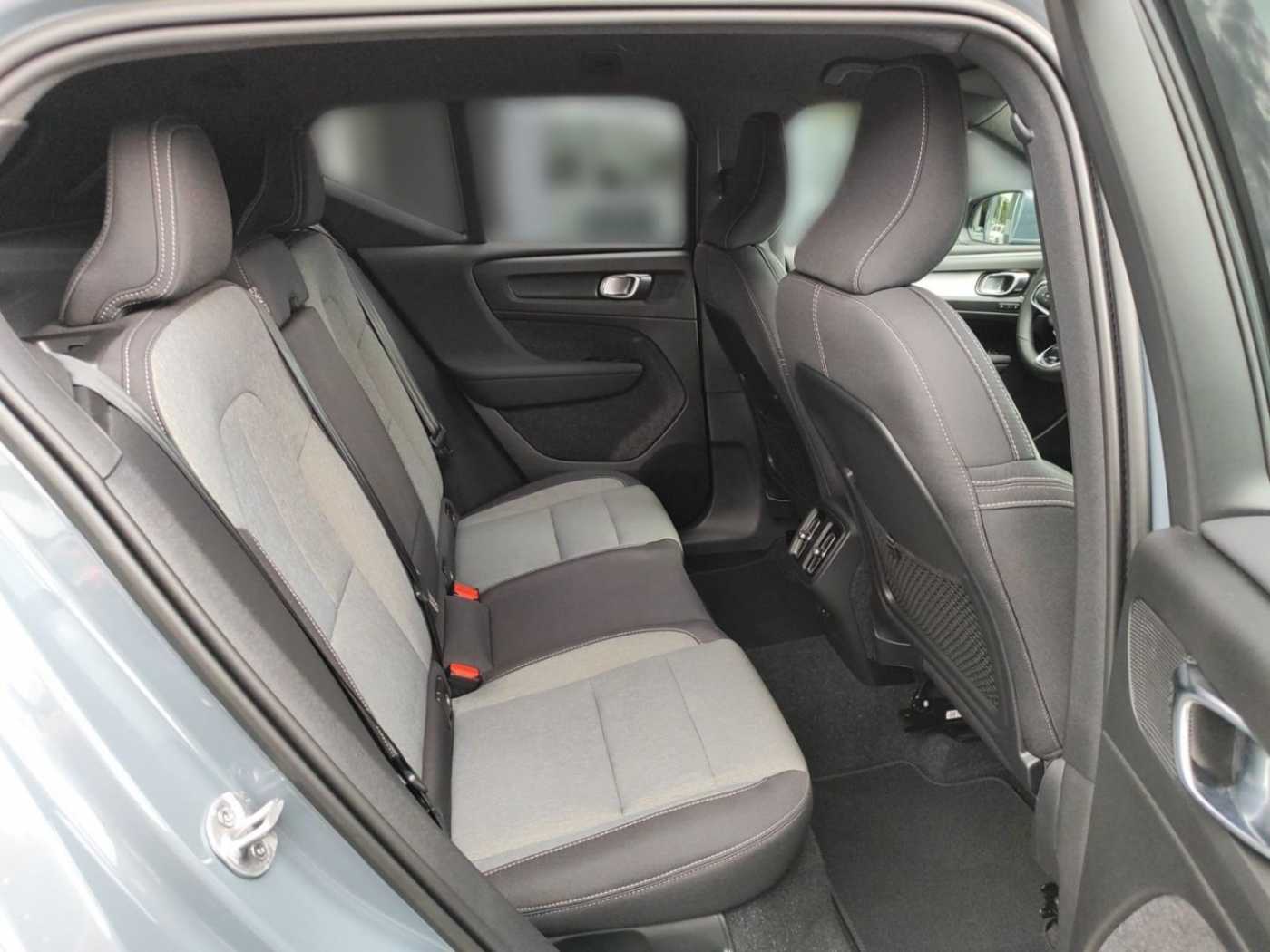 Volvo  B4 EU6d Plus Bright 2WD Memory Sitze Sounds