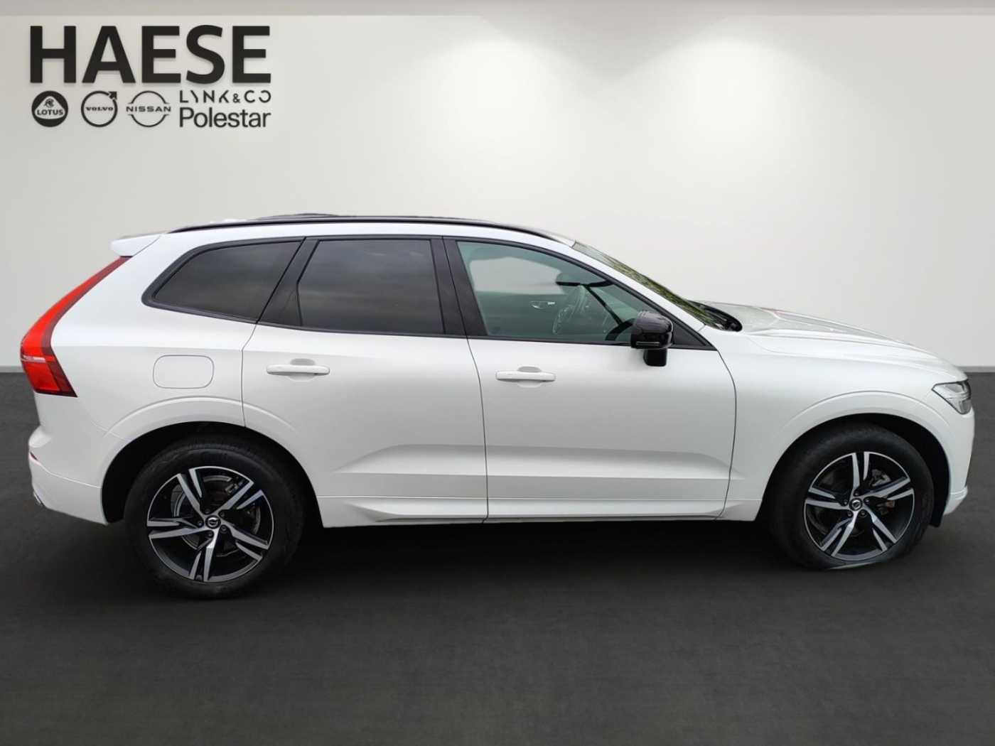 Volvo  B5 Diesel EU6d R Design AWD HUD Navi Leder