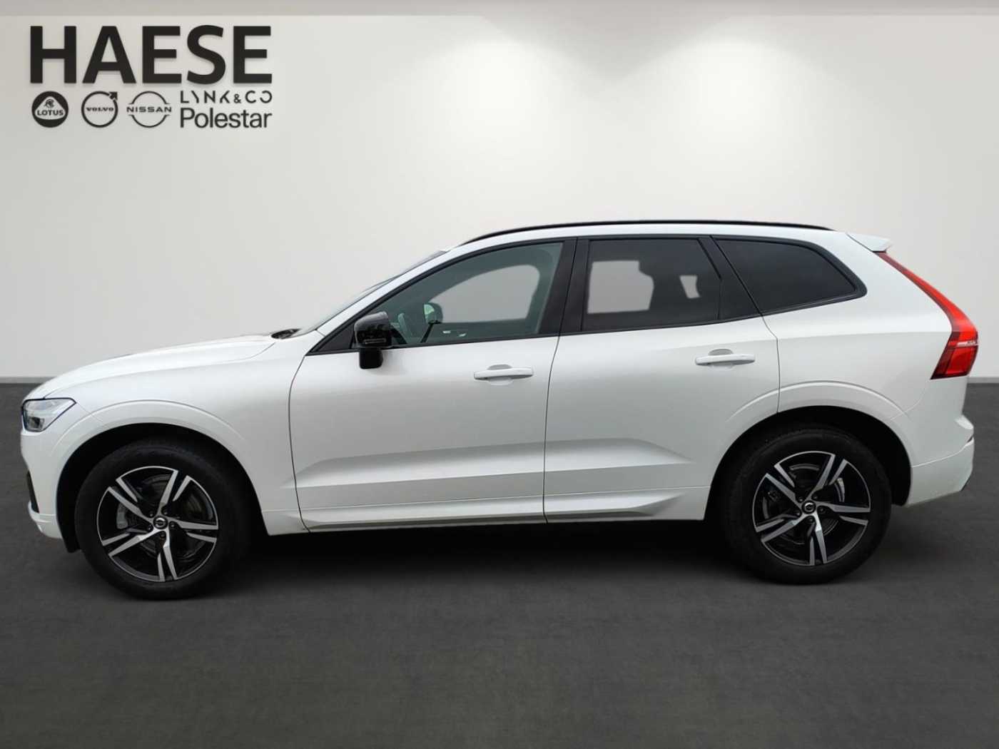 Volvo  B5 Diesel EU6d R Design AWD HUD Navi Leder