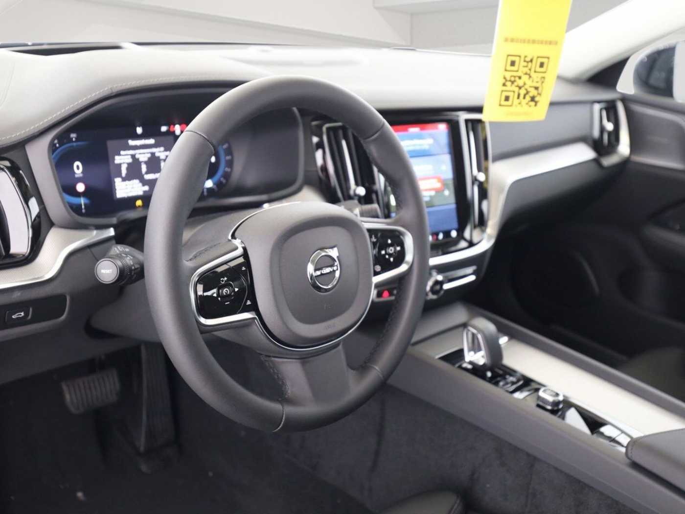 Volvo  Ultimate Dark AWD B5 Benzin EU6d HUD StandHZ