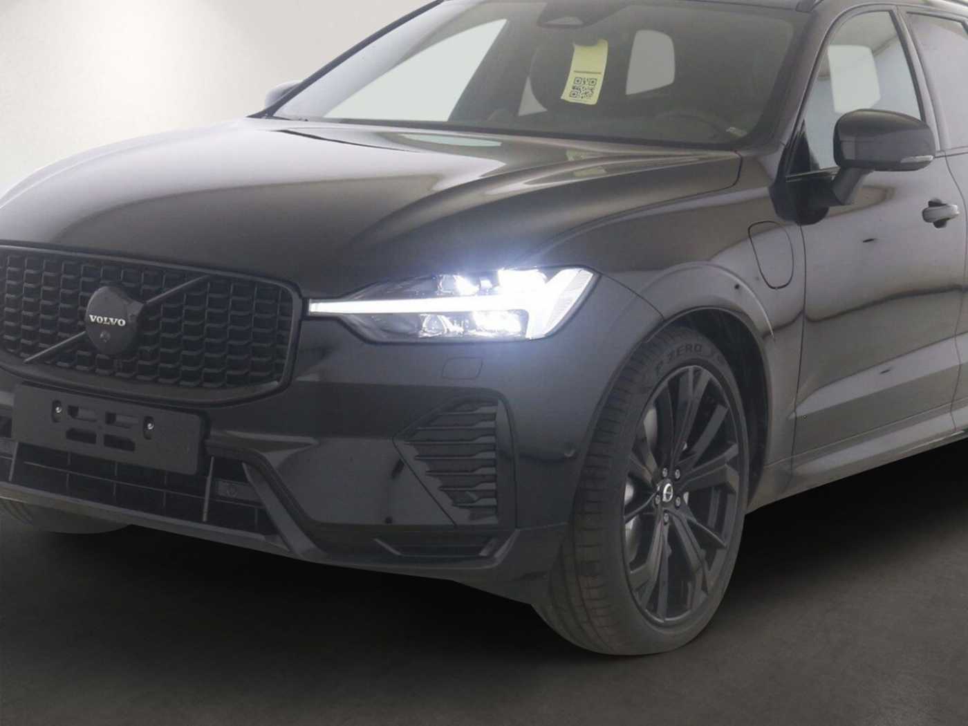 Volvo  Plus Black Edition Plug-In Hybrid AWD T6 Tw