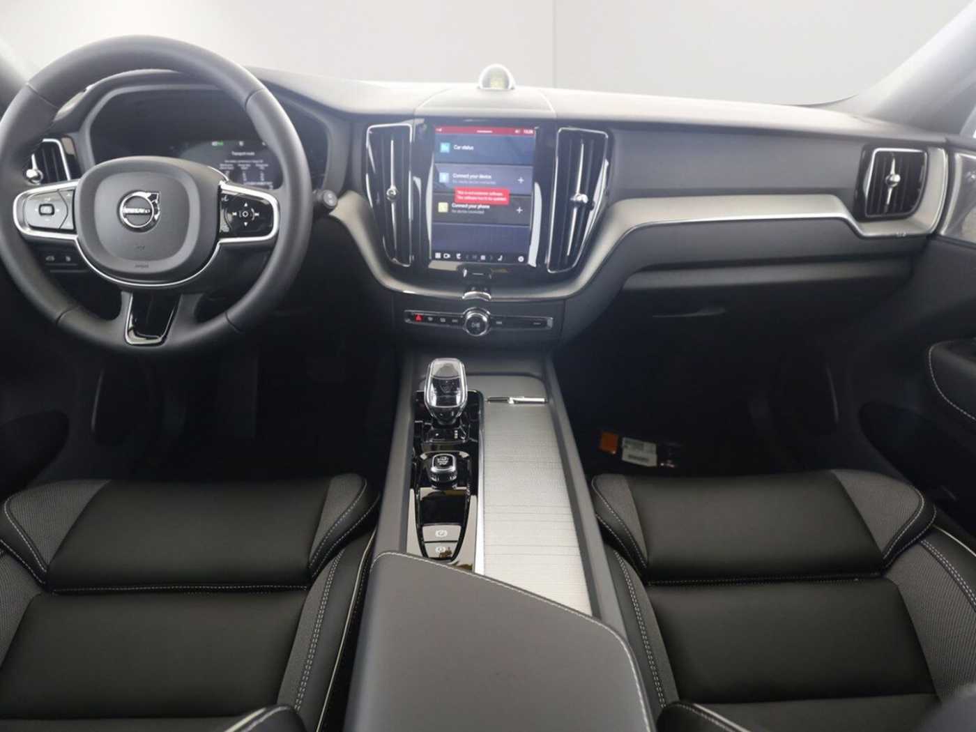 Volvo  Plus Black Edition Plug-In Hybrid AWD T6 Tw