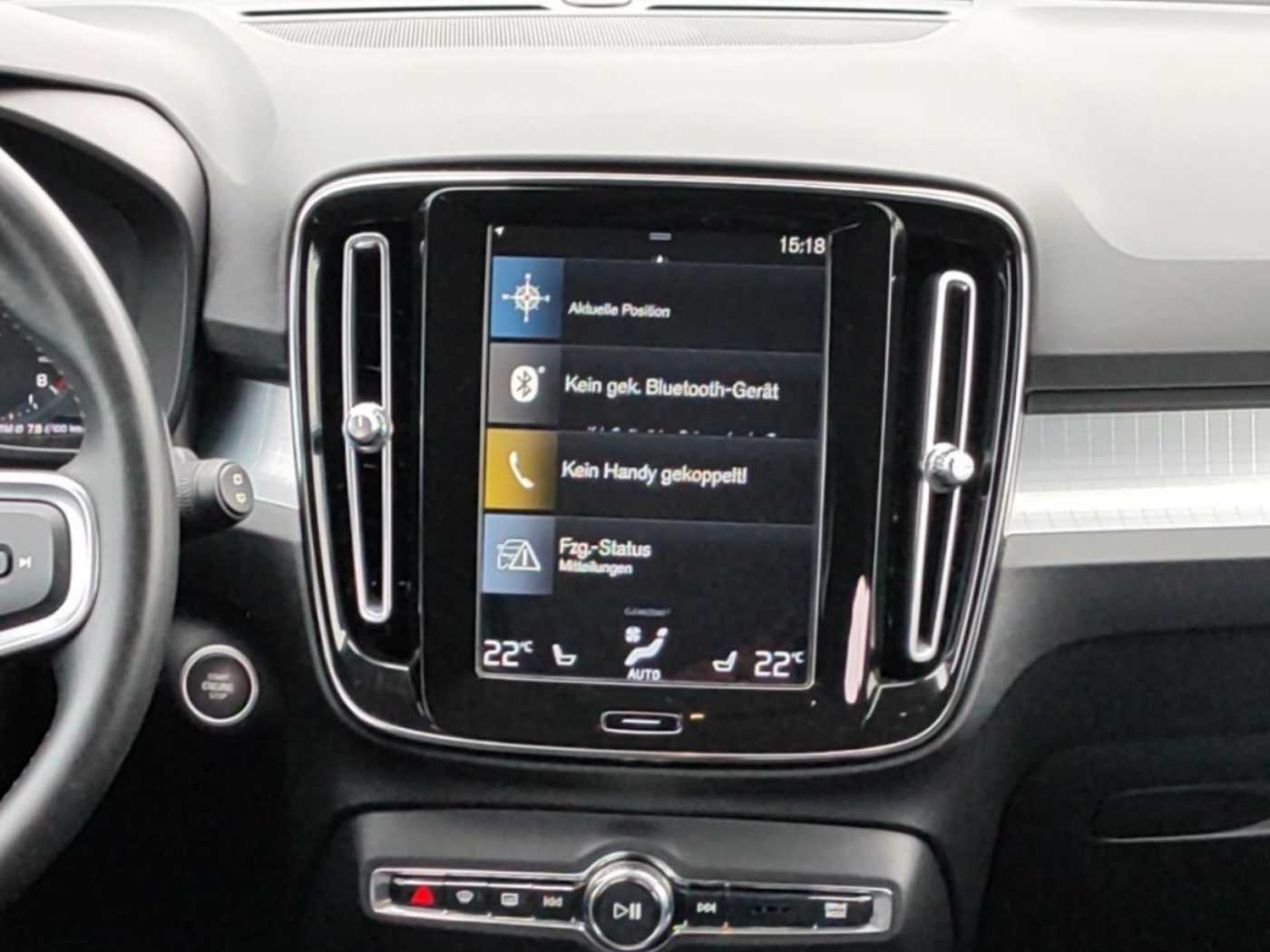 Volvo  T3 EU6d Momentum Pro 2WD AHK Navi Digitales